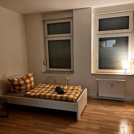 Mitten Im Herzen Von *